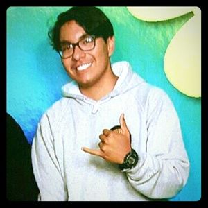 Meet your Posher, Santee